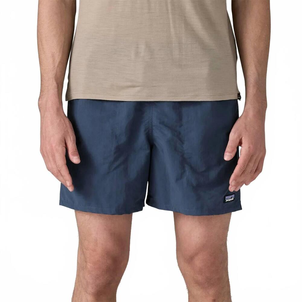 NEW PATAGONIA baggies shorts in peace patch utility blue